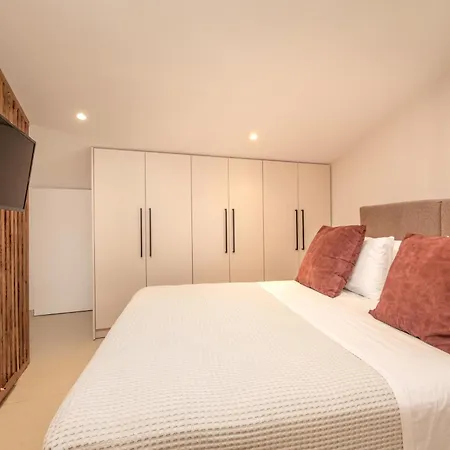 Apartment Selozia