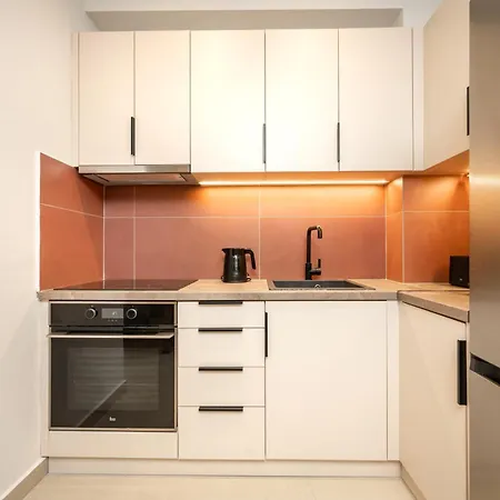 Selozia Apartment *
